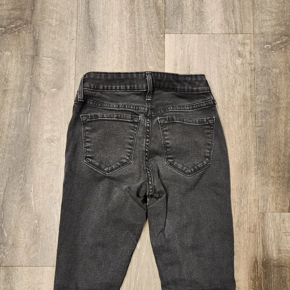 Old Navy Mid Rise Rockstar Black Distressed Jean - Picture 7 of 7